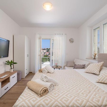 Apartment Milanello ดูบรอฟนิก ภายนอก รูปภาพ