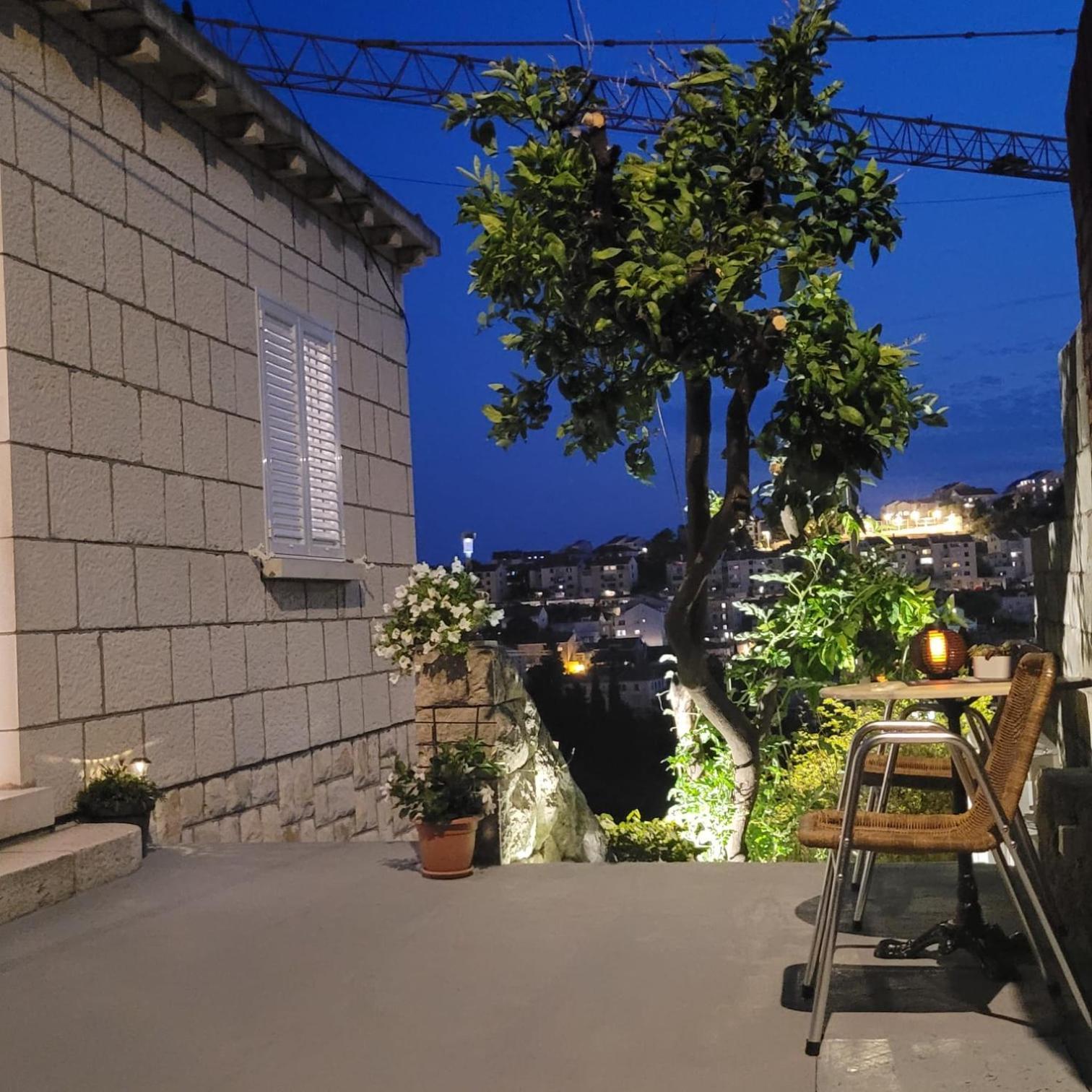 Apartment Milanello ดูบรอฟนิก ภายนอก รูปภาพ